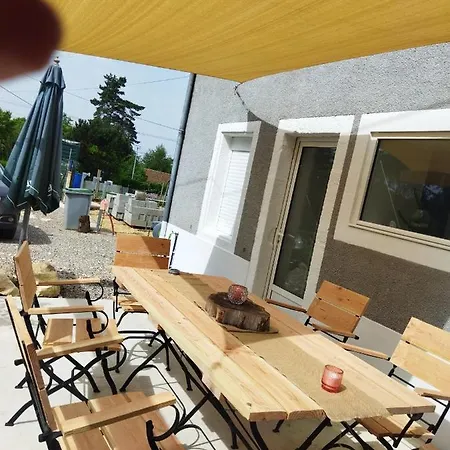 Semesterbostad Maison 100 M2 Proche Golf De La Preze Montbron